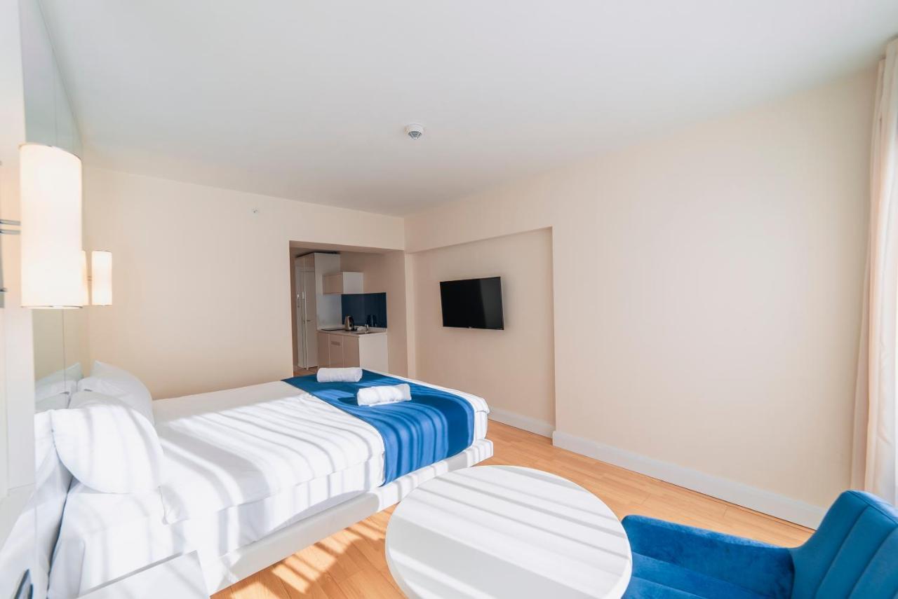 Gc Apartments Батуми Экстерьер фото