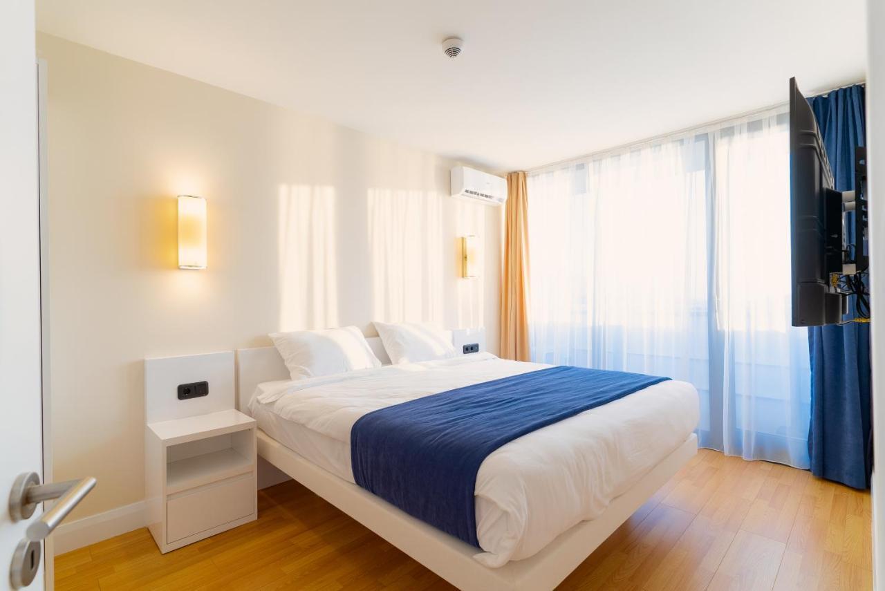 Gc Apartments Батуми Экстерьер фото
