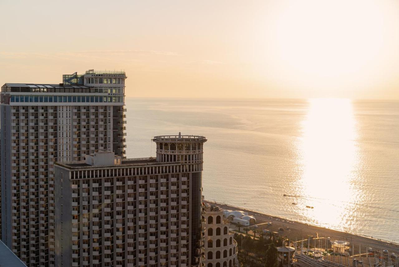 Gc Apartments Батуми Экстерьер фото