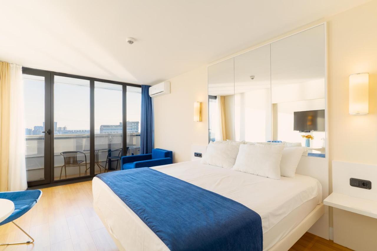 Gc Apartments Батуми Экстерьер фото